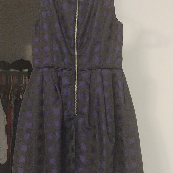 Beautiful cocktail dress - Picture 3 of 5